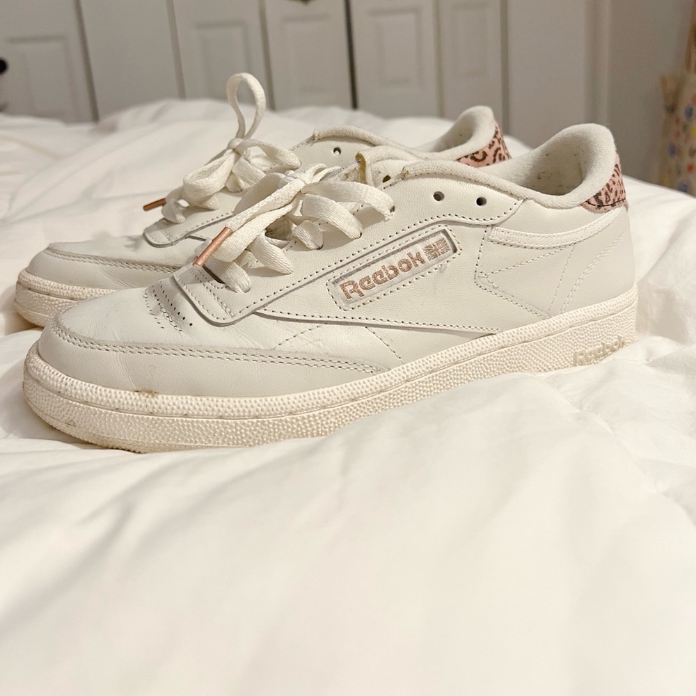 🤍REEBOK🤍white sneakers